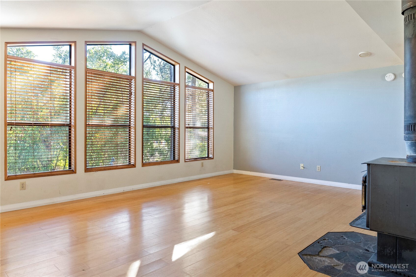 1221 Riverside Avenue , Twisp, WA 98856