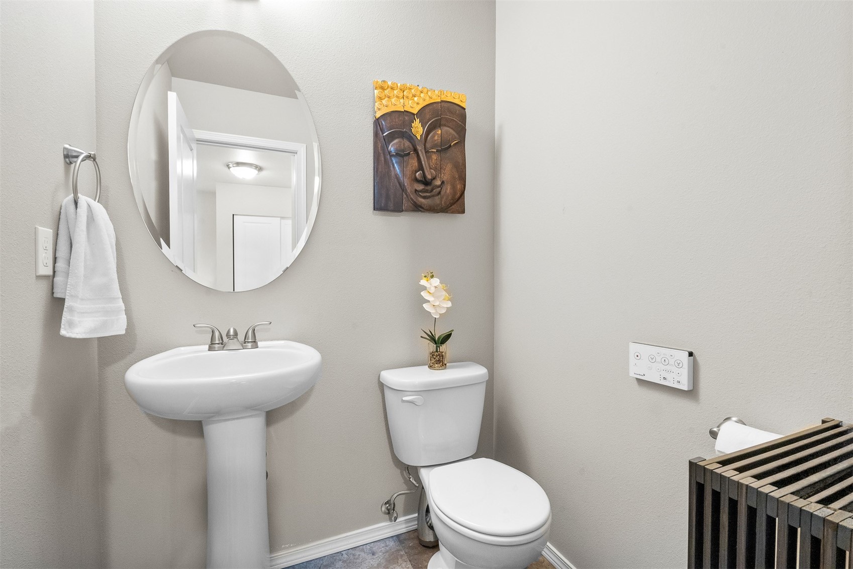 104 Lillian Lane SE, Rainier, WA 98576