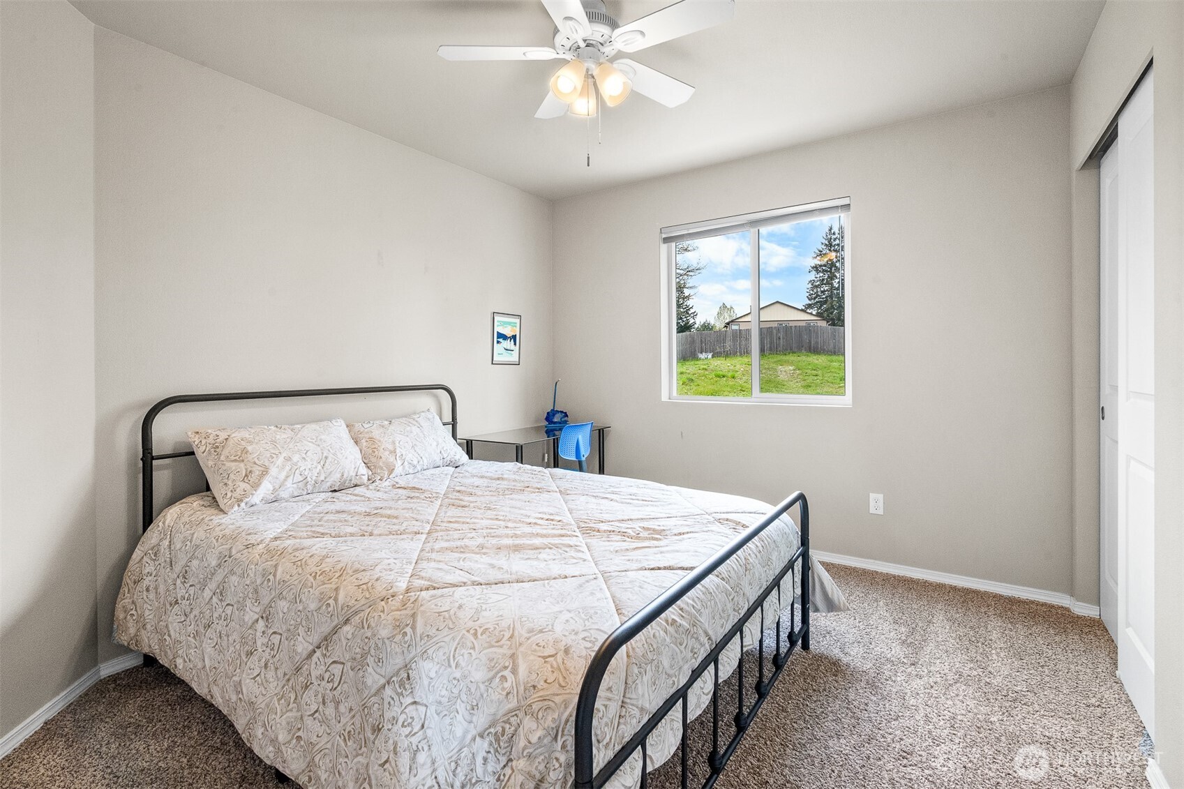 104 Lillian Lane SE, Rainier, WA 98576