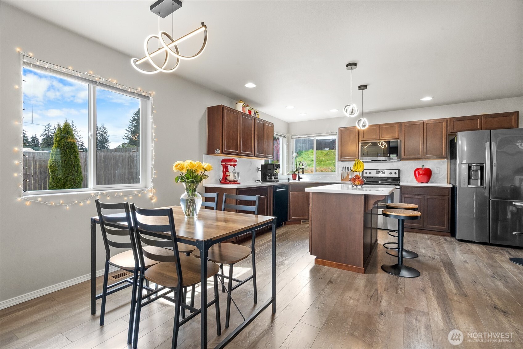 104 Lillian Lane SE, Rainier, WA 98576