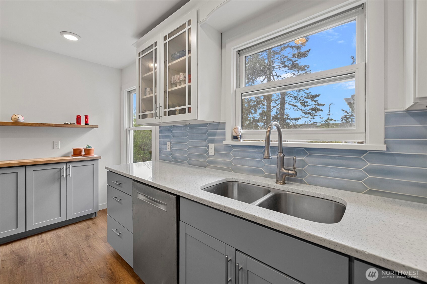 2601 17th Street , Anacortes, WA 98221