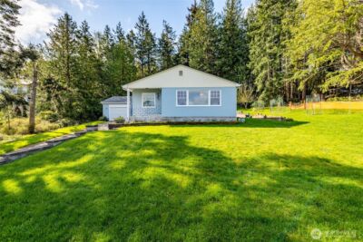2601 17th Street , Anacortes, WA 98221 - Photo 5