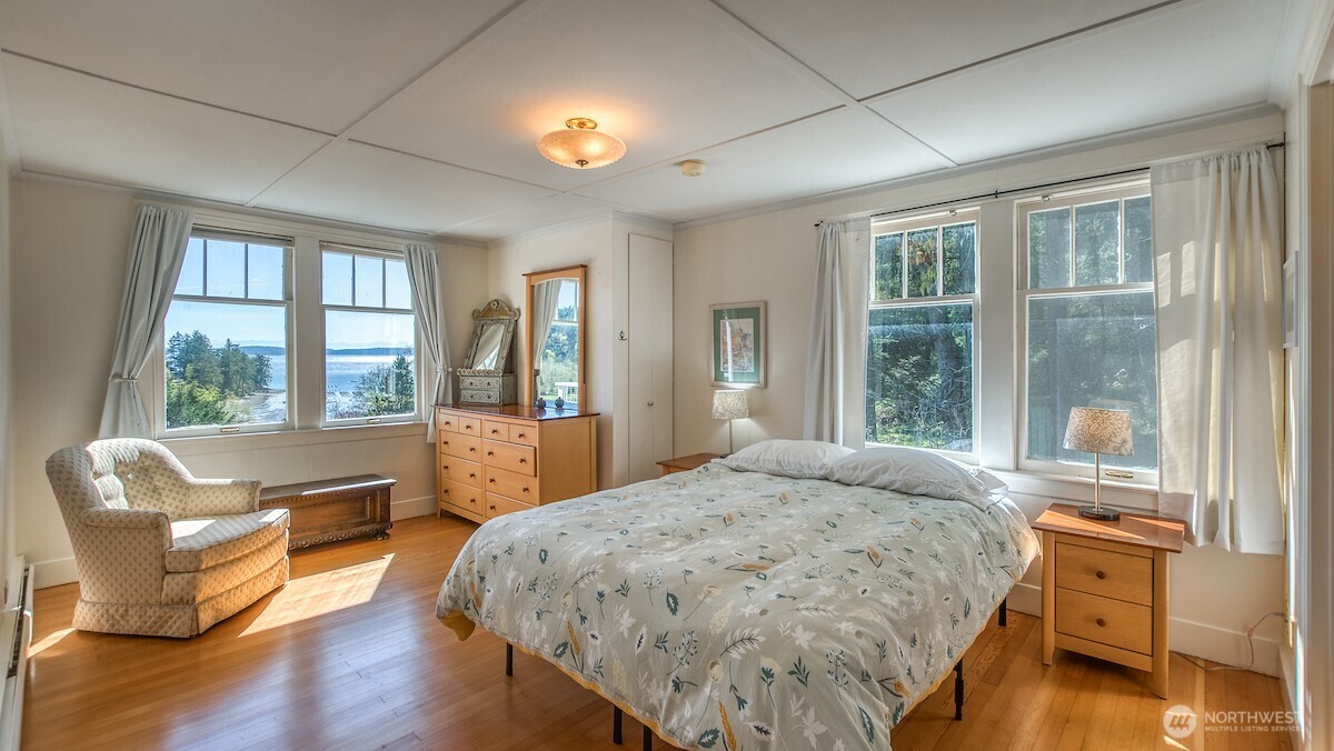 445 Point Lawrence Road , Orcas Island, WA 98245