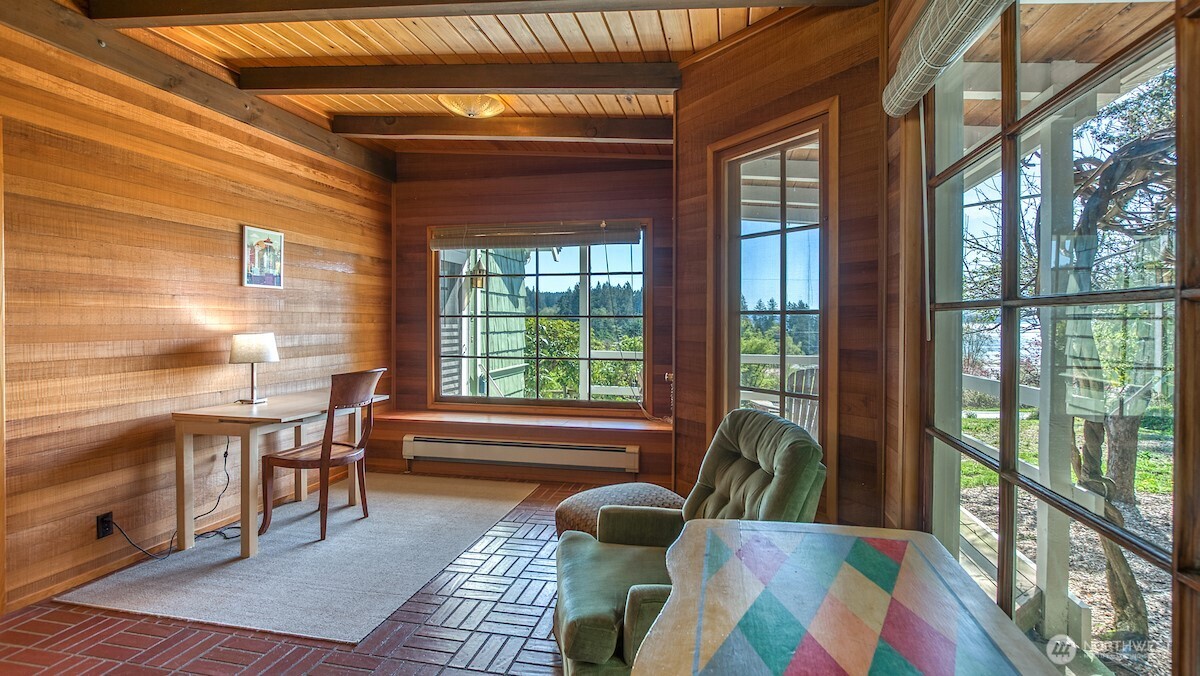 445 Point Lawrence Road , Orcas Island, WA 98245