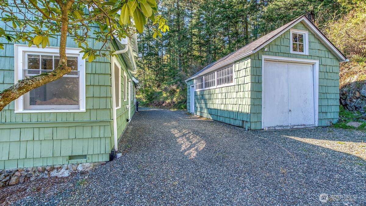 445 Point Lawrence Road , Orcas Island, WA 98245