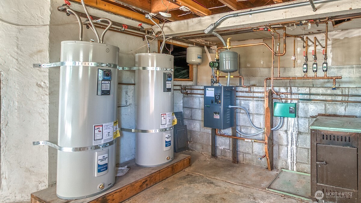 445 Point Lawrence Road , Orcas Island, WA 98245