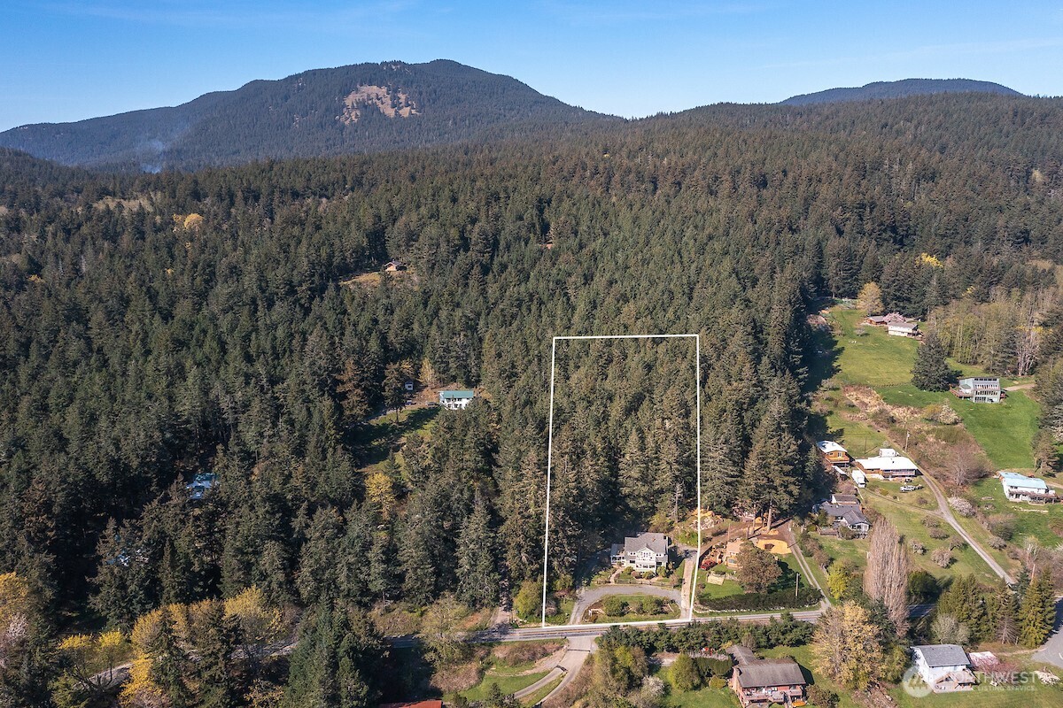 445 Point Lawrence Road , Orcas Island, WA 98245