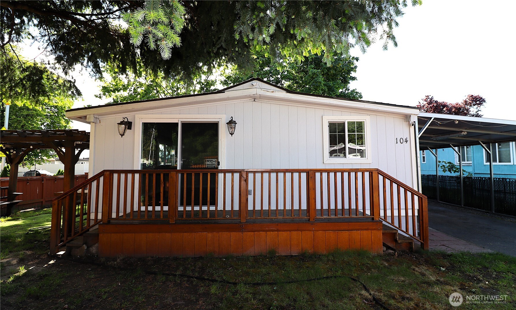 401 37th Street SE #104, Auburn, WA 98002