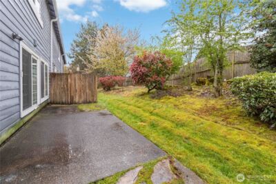 10513 SE 250th Place #F103, Kent, WA 98030 - Photo 23