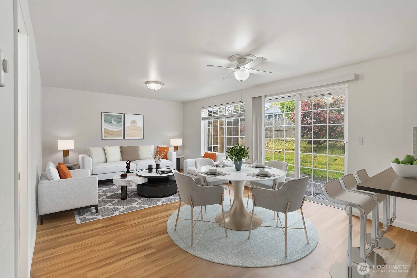 10513 SE 250th Place #F103, Kent, WA 98030