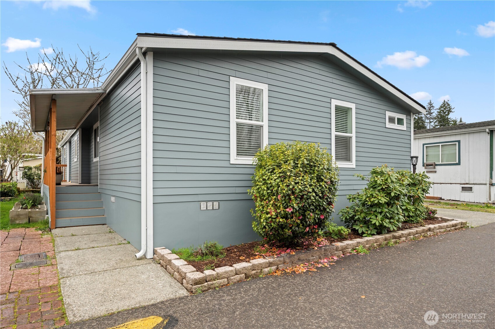 415 Lakeview Rd #K35, Lynnwood, WA 98087