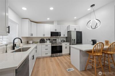 415 Lakeview Rd #K35, Lynnwood, WA 98087 - Photo 12