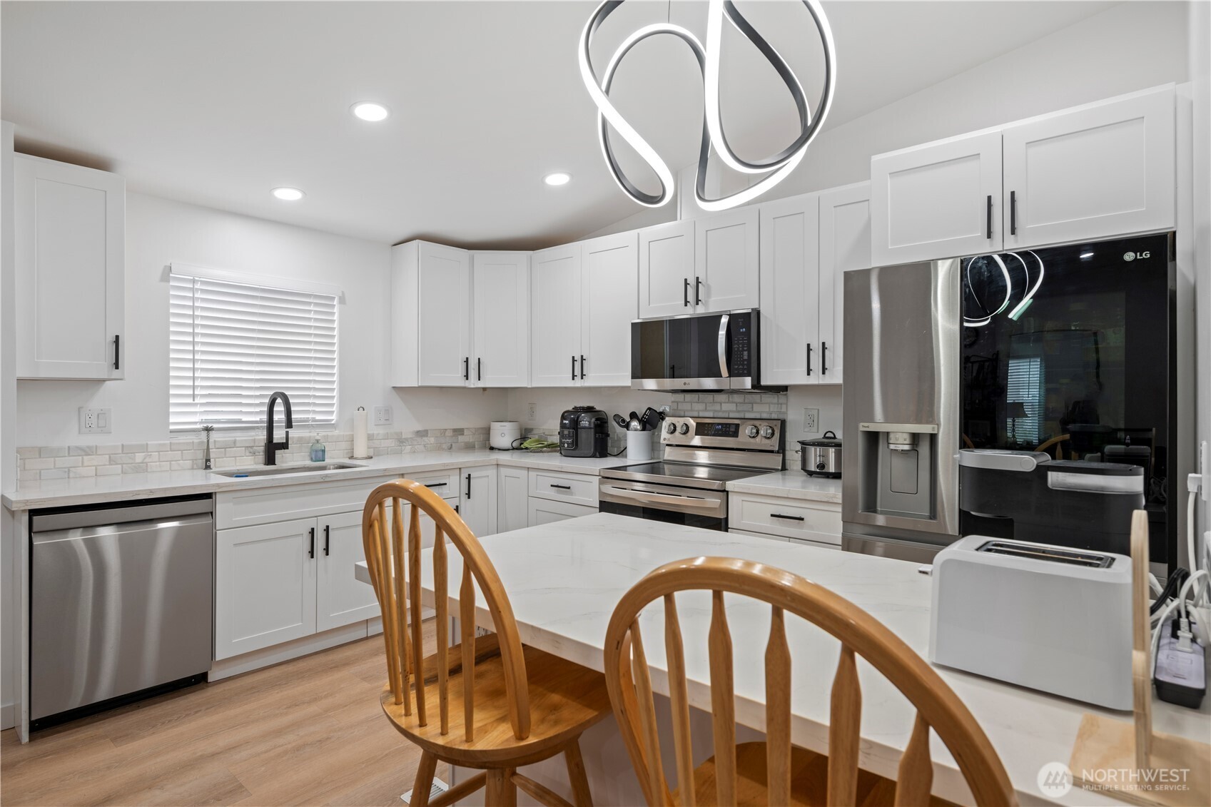 415 Lakeview Rd #K35, Lynnwood, WA 98087