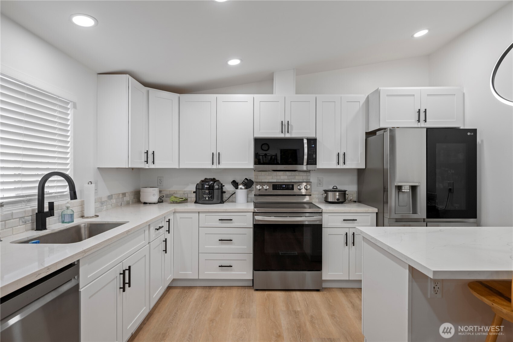 415 Lakeview Rd #K35, Lynnwood, WA 98087