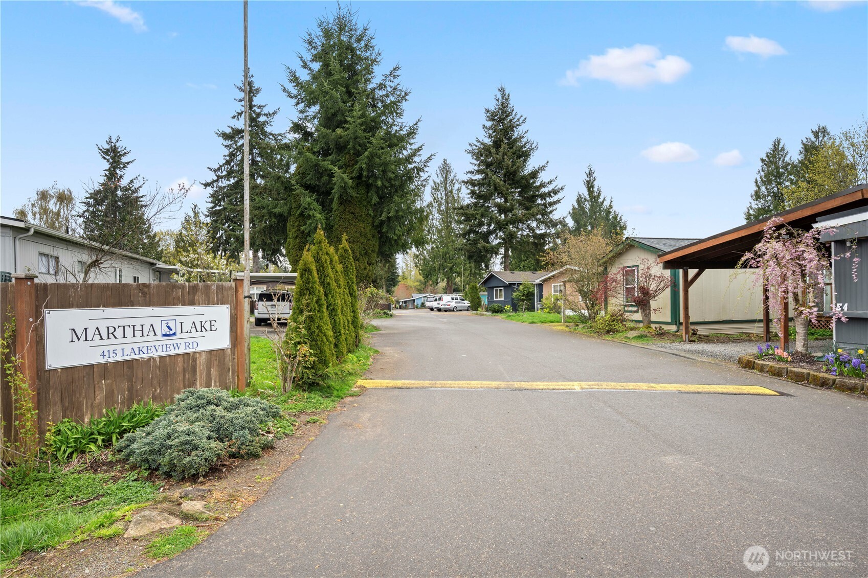 415 Lakeview Rd #K35, Lynnwood, WA 98087