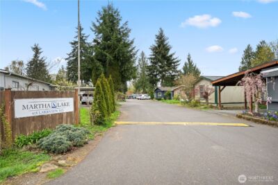 415 Lakeview Rd #K35, Lynnwood, WA 98087 - Photo 4