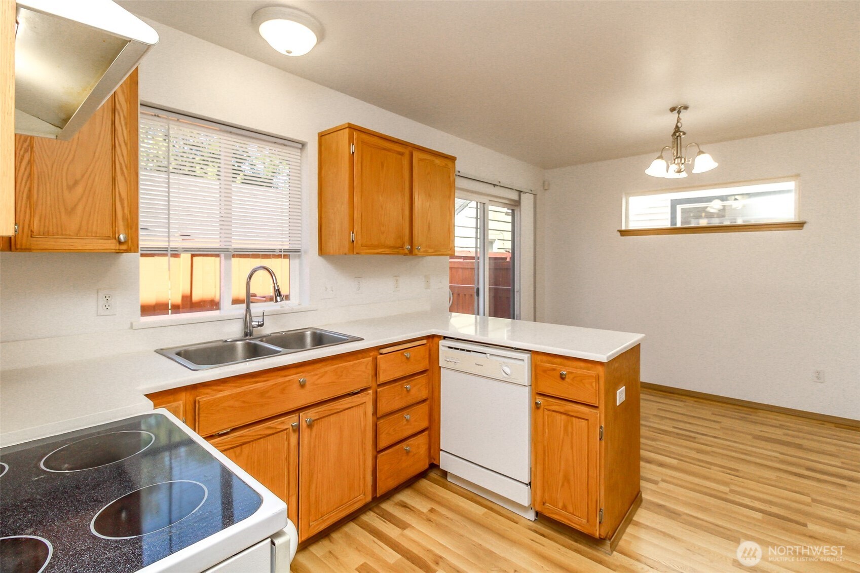 3307 S 43rd Street , Tacoma, WA 98409