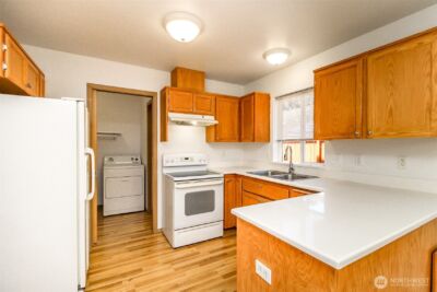 3307 S 43rd Street , Tacoma, WA 98409 - Photo 2