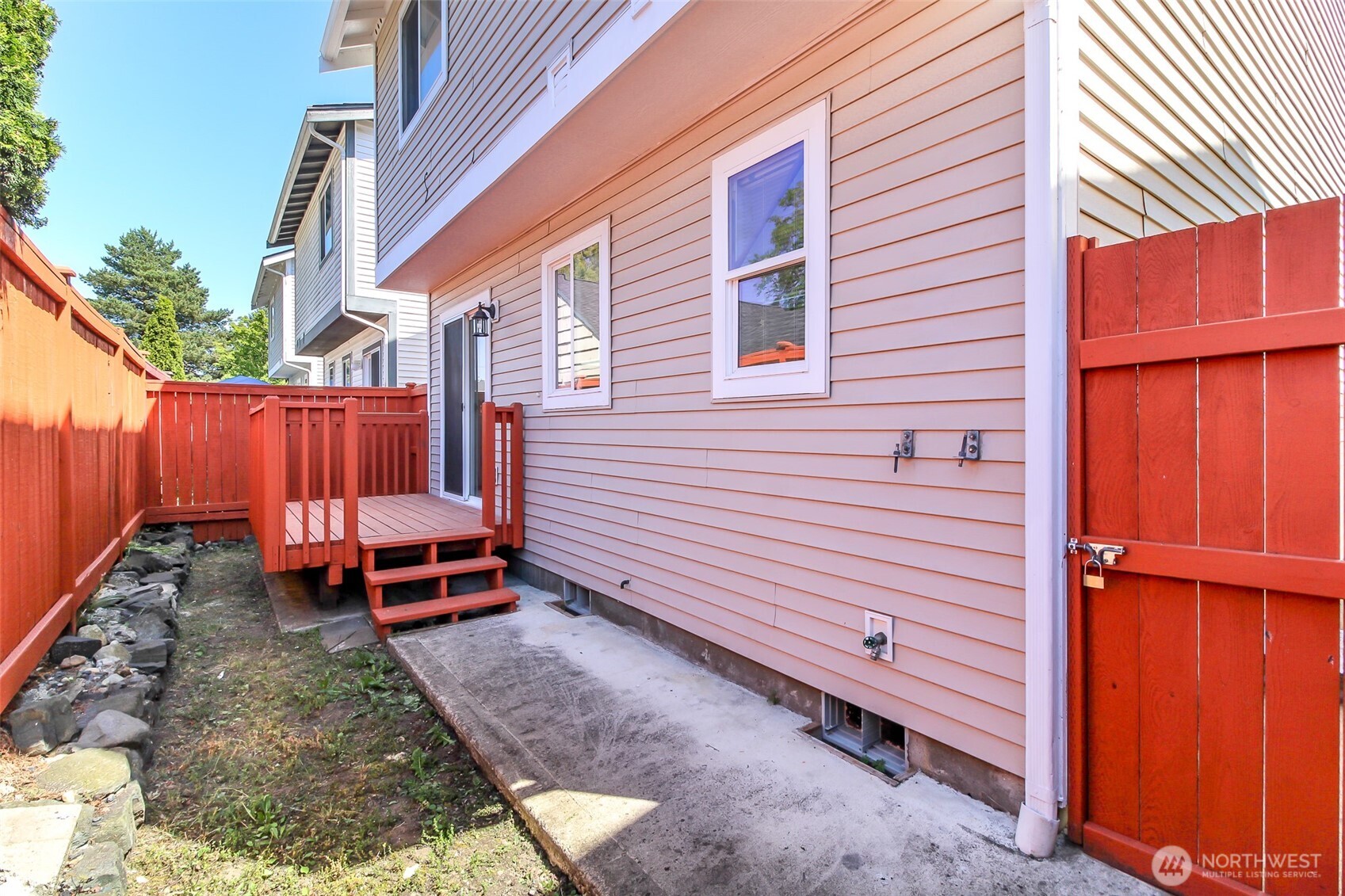 3307 S 43rd Street , Tacoma, WA 98409