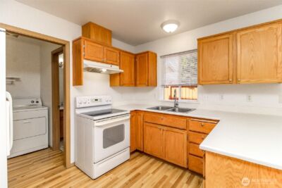 3307 S 43rd Street , Tacoma, WA 98409 - Photo 8