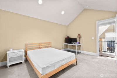 3169 NE Harrison Street , Issaquah, WA 98029 - Photo 24