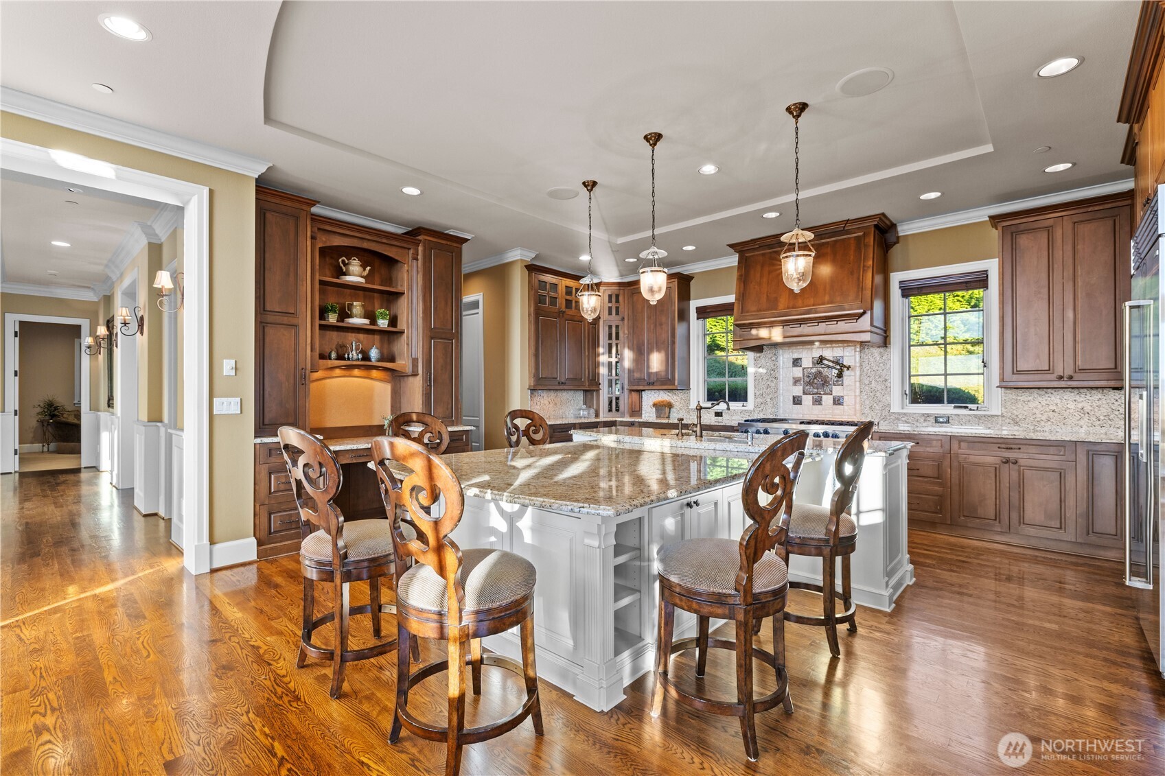 3169 NE Harrison Street , Issaquah, WA 98029