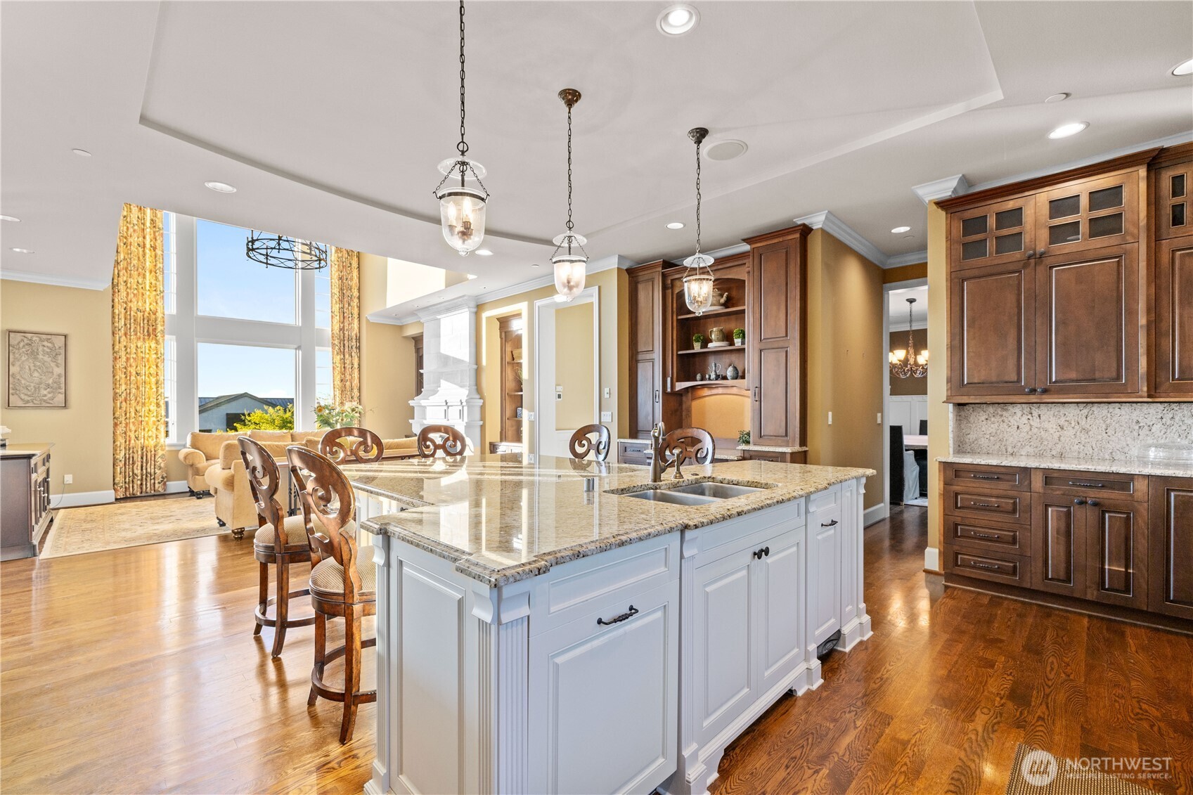 3169 NE Harrison Street , Issaquah, WA 98029