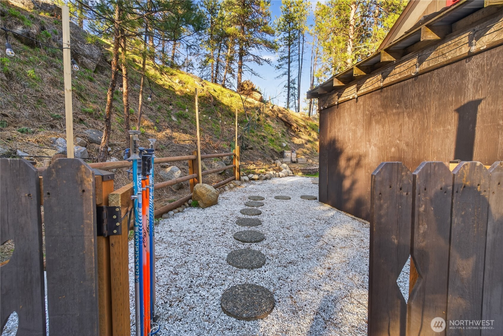 11550 US Highway 2 , Leavenworth, WA 98826