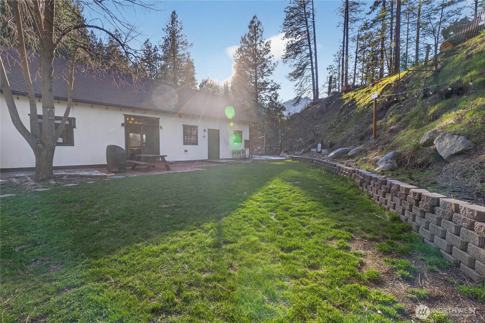 11550 US Highway 2 , Leavenworth, WA 98826