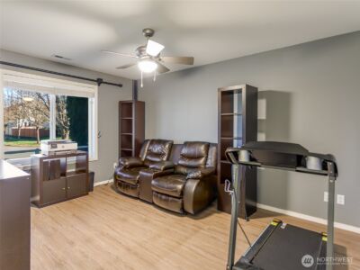 9983 Dragt Street SE, Yelm, WA 98597 - Photo 4