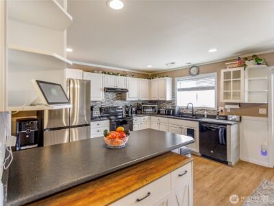 9983 Dragt Street SE, Yelm, WA 98597 - Photo 7
