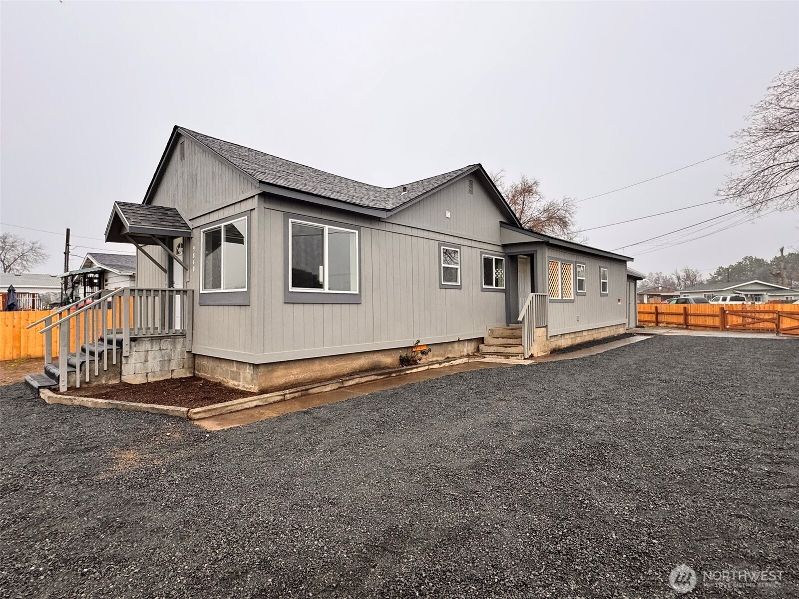 9840 Olympic Drive NE, Moses Lake, WA 98837