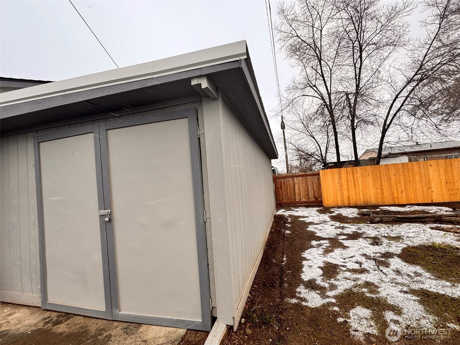 9840 Olympic Drive NE, Moses Lake, WA 98837
