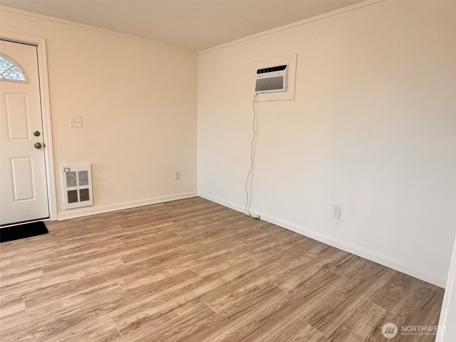 9840 Olympic Drive NE, Moses Lake, WA 98837