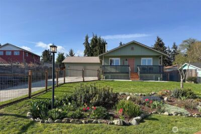 2028 W 5th Street , Port Angeles, WA 98363
