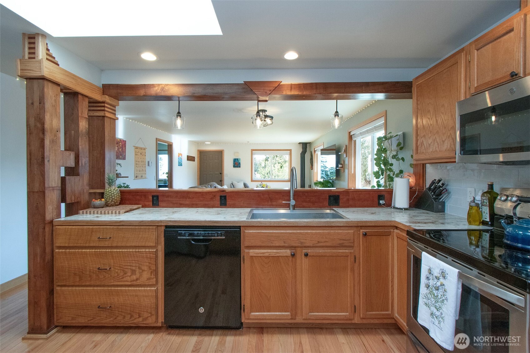 2028 W 5th Street , Port Angeles, WA 98363
