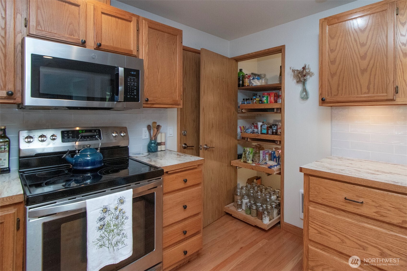 2028 W 5th Street , Port Angeles, WA 98363