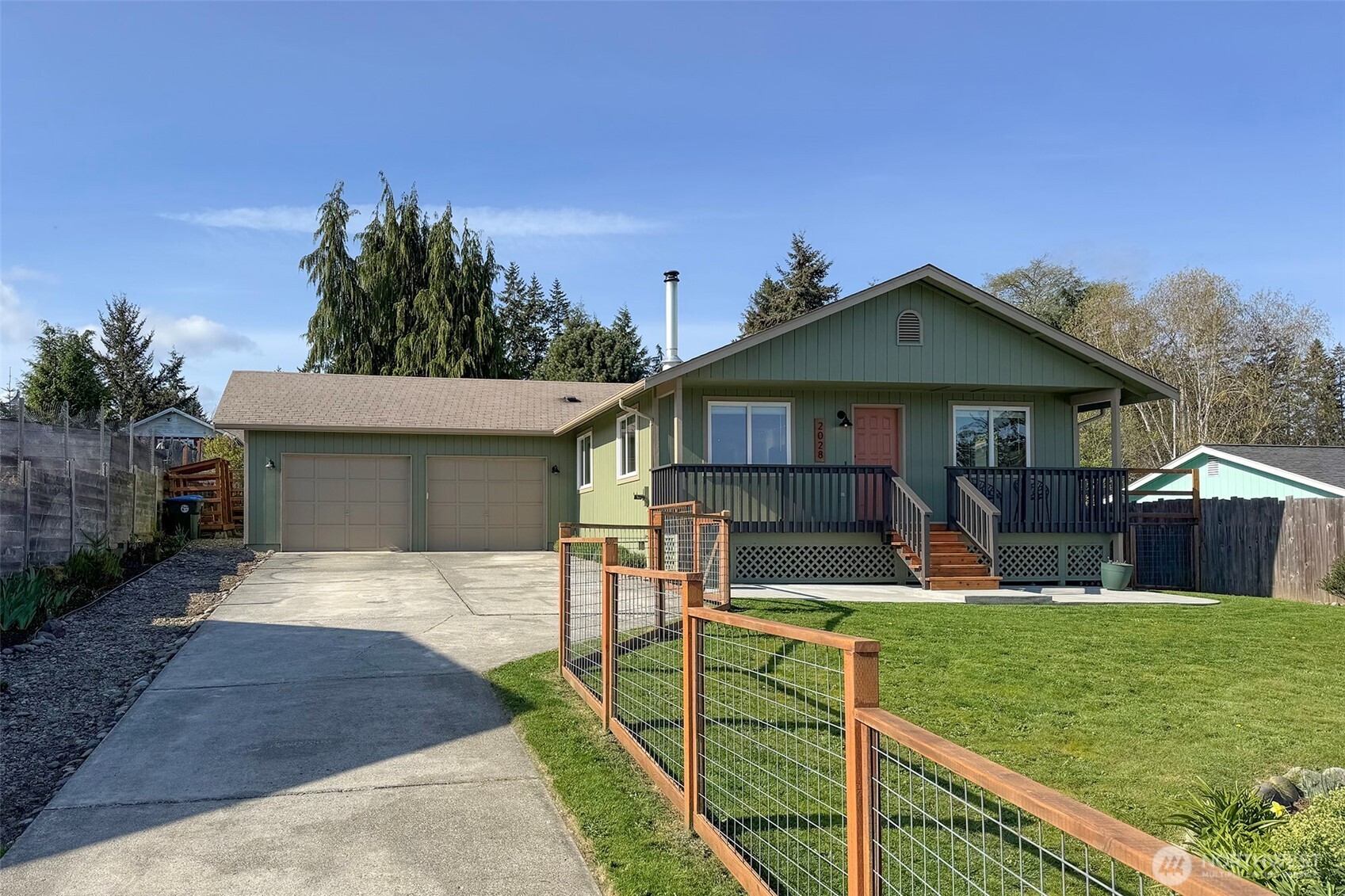 2028 W 5th Street , Port Angeles, WA 98363