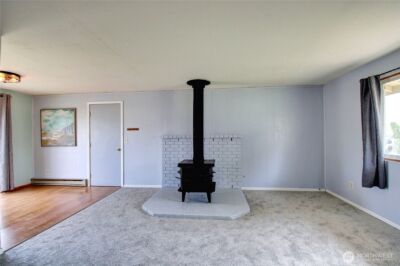 908 S 20th , Mount Vernon, WA 98274 - Photo 2