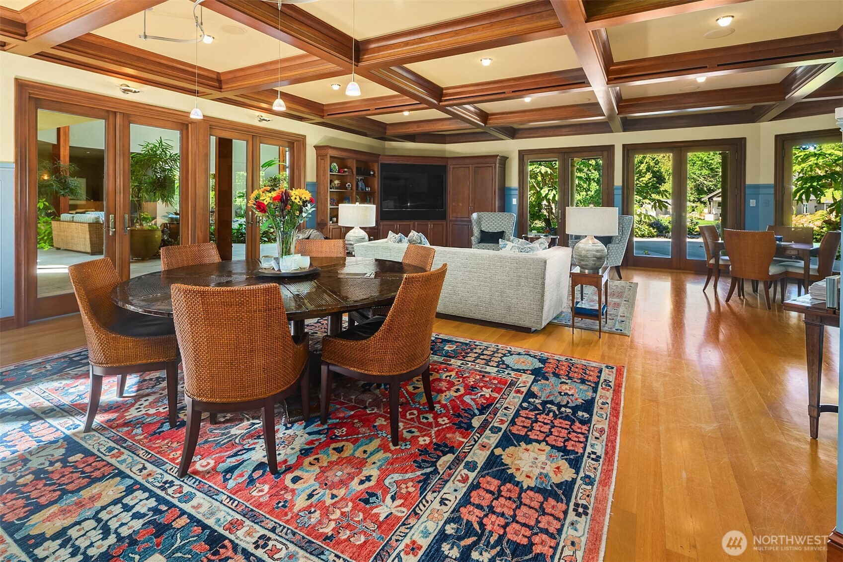 22430 Dogwood Lane , Woodway, WA 98020