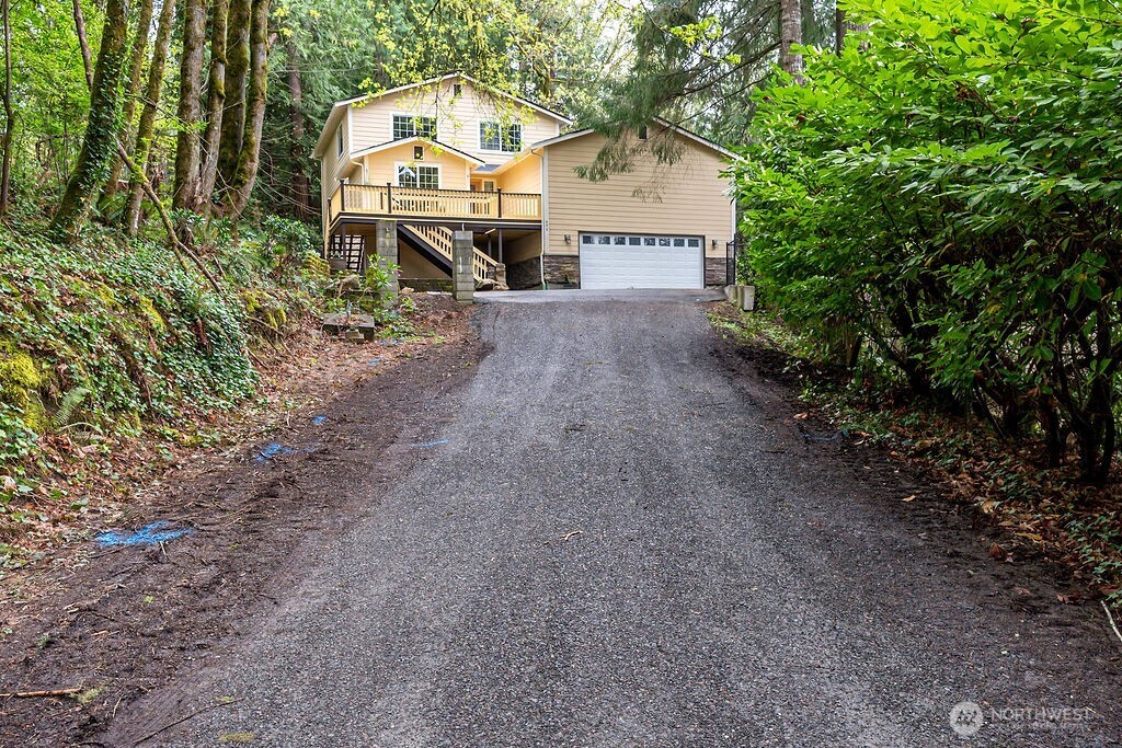 496 Pleasant Drive , Bremerton, WA 98312