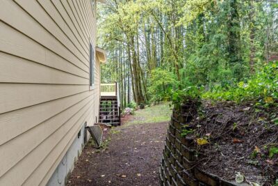 496 Pleasant Drive , Bremerton, WA 98312 - Photo 27