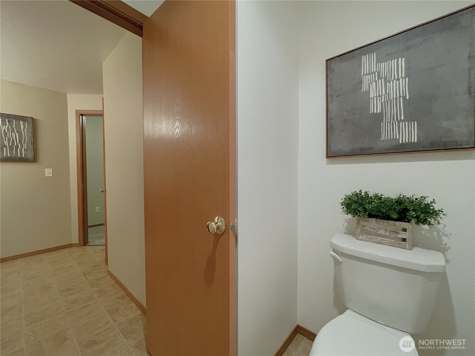 121 E Country Club Drive E, Union, WA 98592