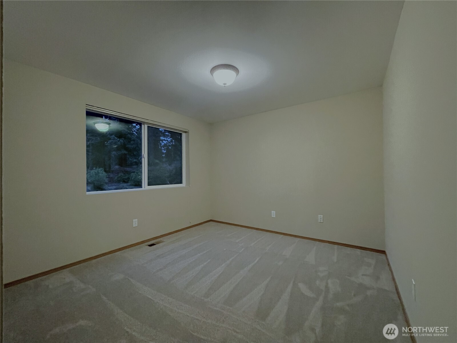 121 E Country Club Drive E, Union, WA 98592