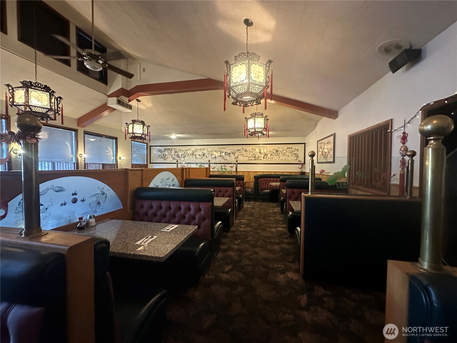 400 Pacific Ave N , Long Beach, WA 98631