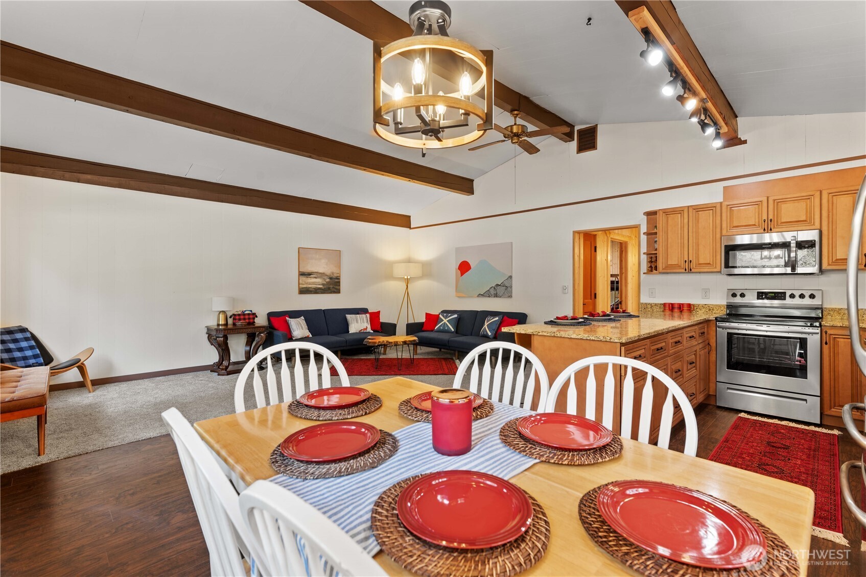 21317 Quarter Road , Leavenworth, WA 98826