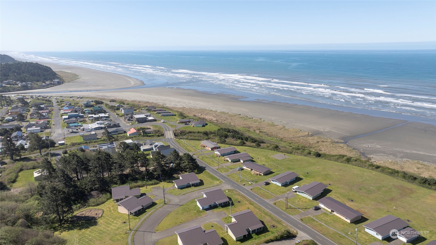 61 Main Street , Pacific Beach, WA 98571