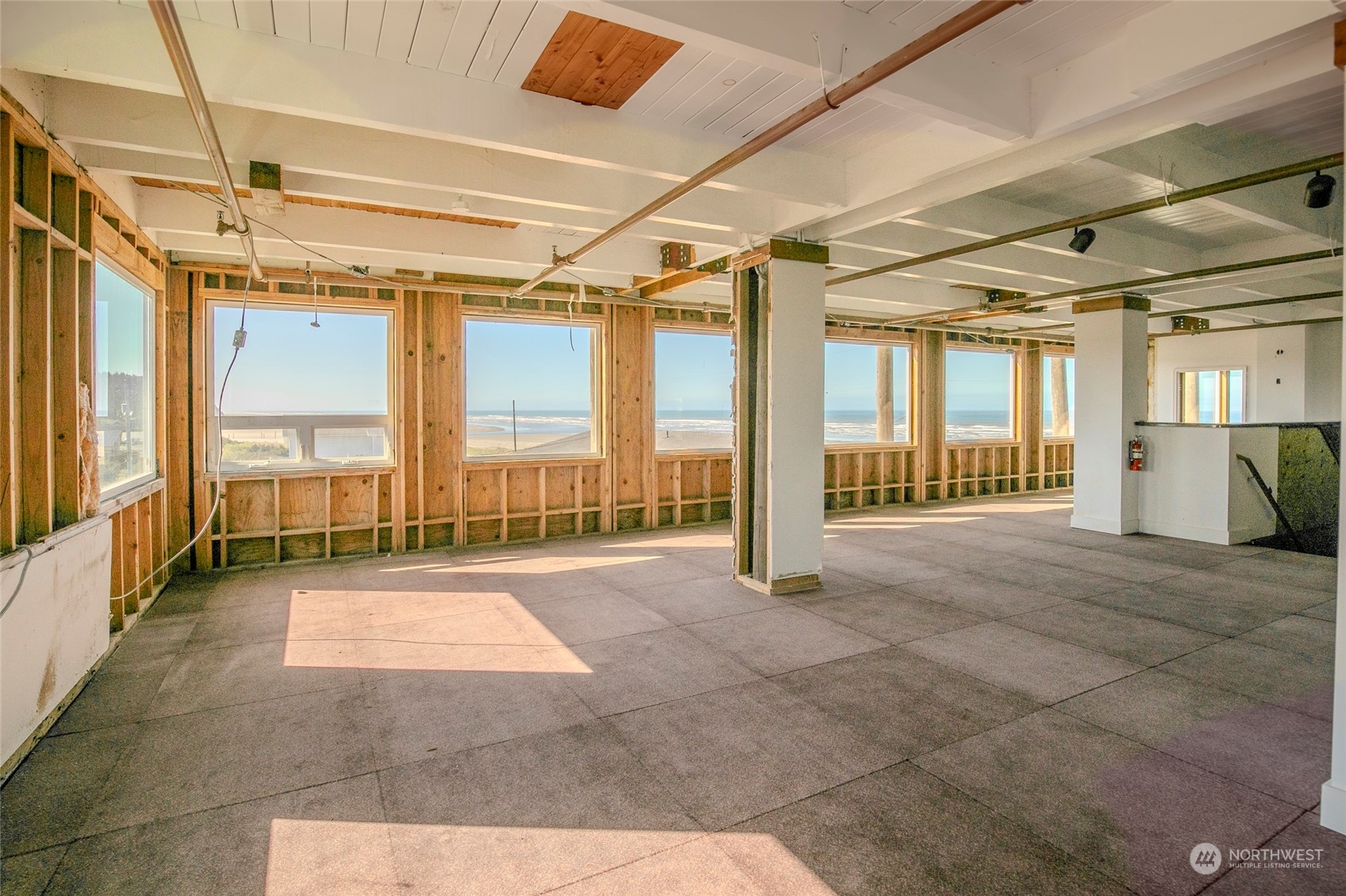 61 Main Street , Pacific Beach, WA 98571