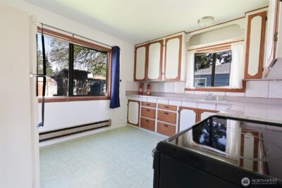 515 115th Street S, Tacoma, WA 98444 - Photo 12