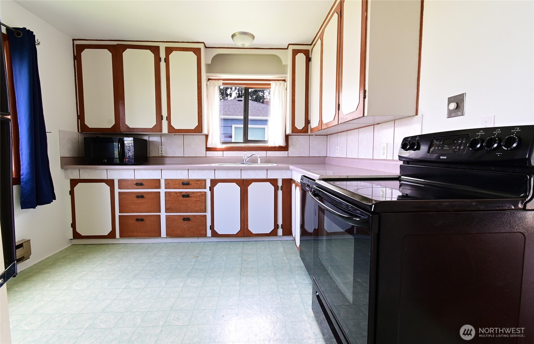 515 115th Street S, Tacoma, WA 98444